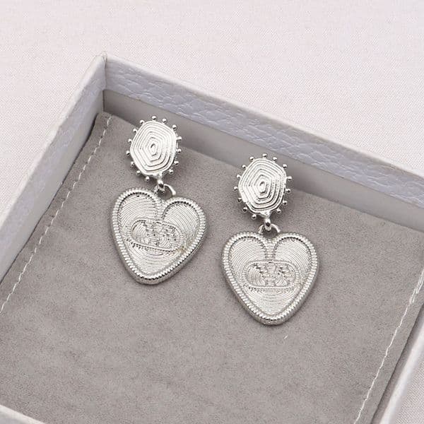 Crystal Letters Stud Dangle Hoop Classic Famous Women Long Eardrop Geometry Round Rhinestone Pearl Chain Earring Luxury Wedding Charm Designer Jewerlry Gifts