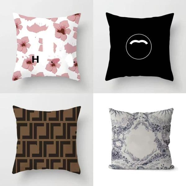 2026 New Designer Throw Classic Letter Print Home Cover Minimalist Sofa Decoration Cushion 45-45Cm Core Detachable Pillow Case Free Shipping