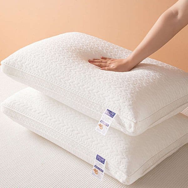 Three dimensional knitted cotton pillow core for use, cervical spine protection, breathable feather silk cotton, dormitory, hotel pillows, home textiles