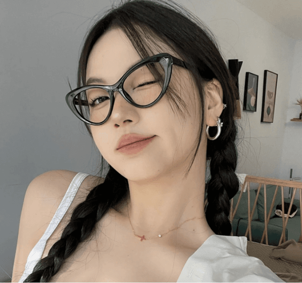 Sunglasses Fashion Cat Eye Reading Glasses For Women Trendy Anti-Blue Light Spectacles Transparent Eyeglasses Large Frame Minimalist Computer Sunglass