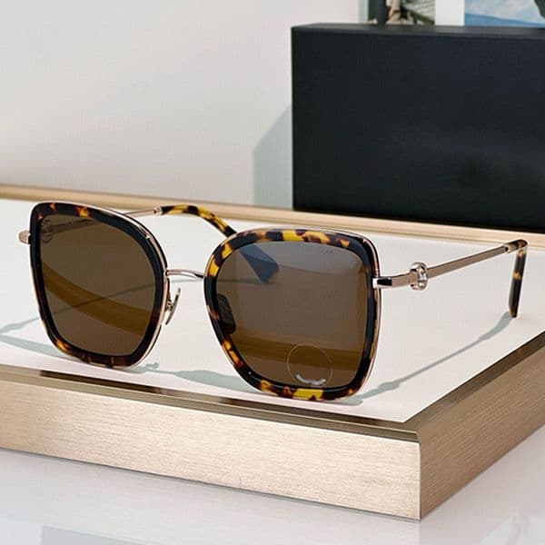 New Season Butterfly Eyeglasses Designer Oversized Rectangular Sunglasses Fashionable Black UV400 lenses Wear Protective Goggles For Daily Use in Summer