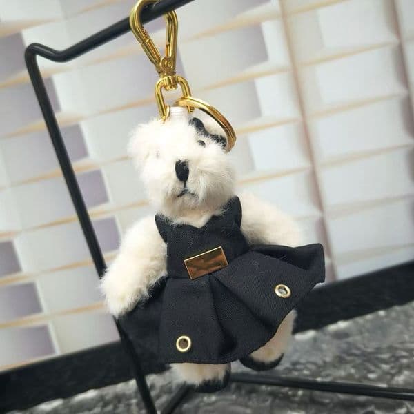 Designer chain designer bag charm women luxury cute plush bear keyring charm classic key chains key holder perfect gift
