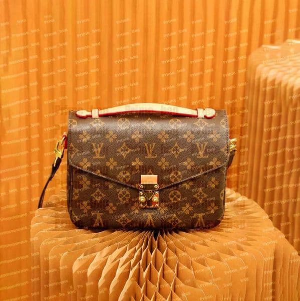 Designer Bag Luxury Shoulder Bag Classic mail bag Old flower Monogram Coated Canvas Messenger Bag Crossbody Black Underarm Bag Fashion Women Cross Body Bag dhgate 02