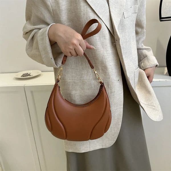 Retro Solid Color Saddle Bag High Quality Leather Shoulder Bags for Women Y2K Simple Ladies Crossbody ner Hobos Handbag 250514BJ