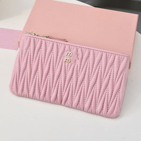 Womens Wallet Designer Card Holder Card Case Luxury High Quality Genuine Leather Sheepskin Short Interior Compartment Cardholder Designer Wallets Coin Pouch