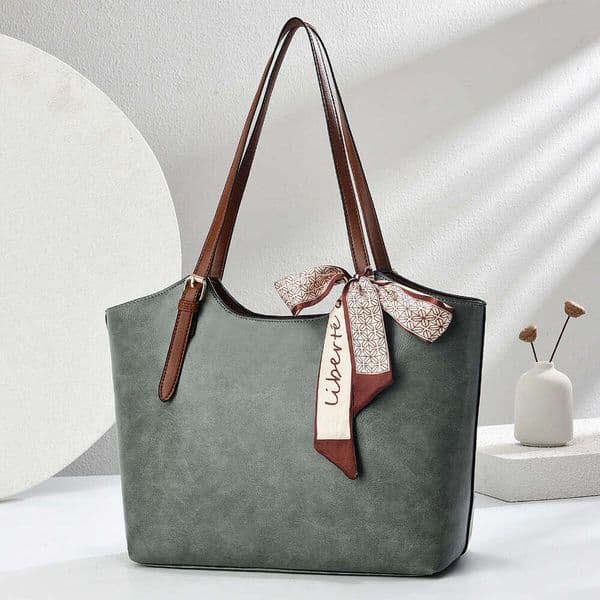 New Tote Oil Leather Women s Simple Texture Fashion Shoulder Practical Commuter Underarm Bag
