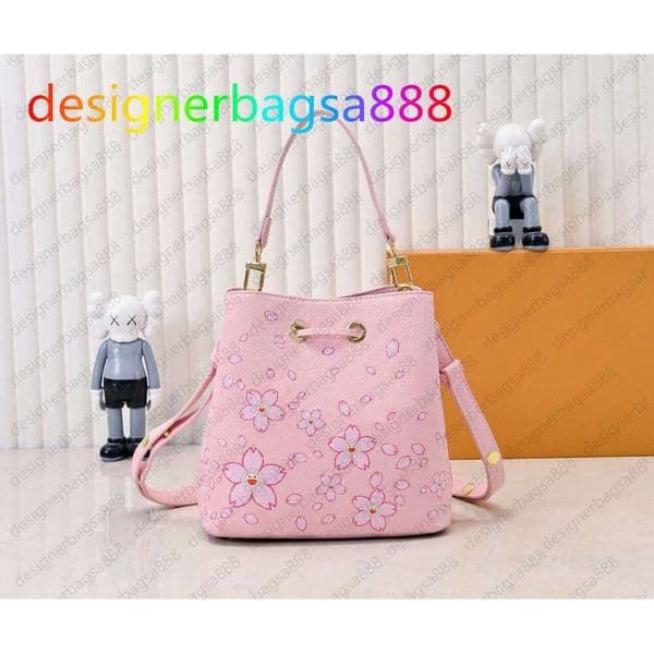 TOP Sakura Flower Bag Women dowager's hump handbag vintage bag Medieval underarm bag Manhattan tote Shoulder crossbody bags Clutch wallet 20 cm