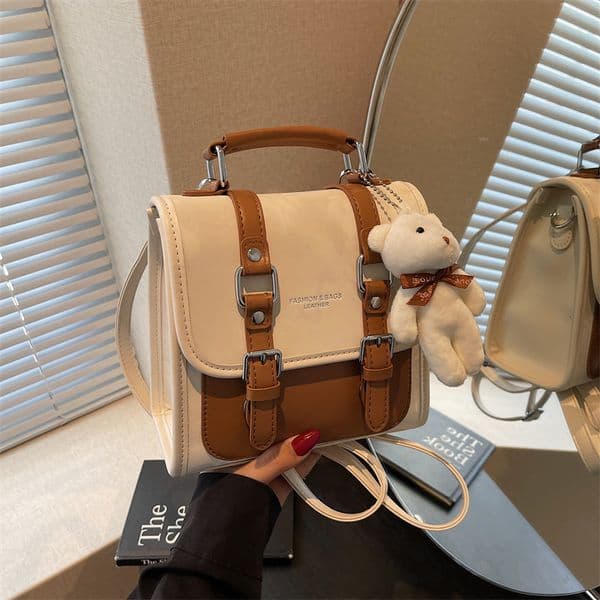 Backpack for women 2025 new fashionable and versatile niche design street student lightweight travel backpack