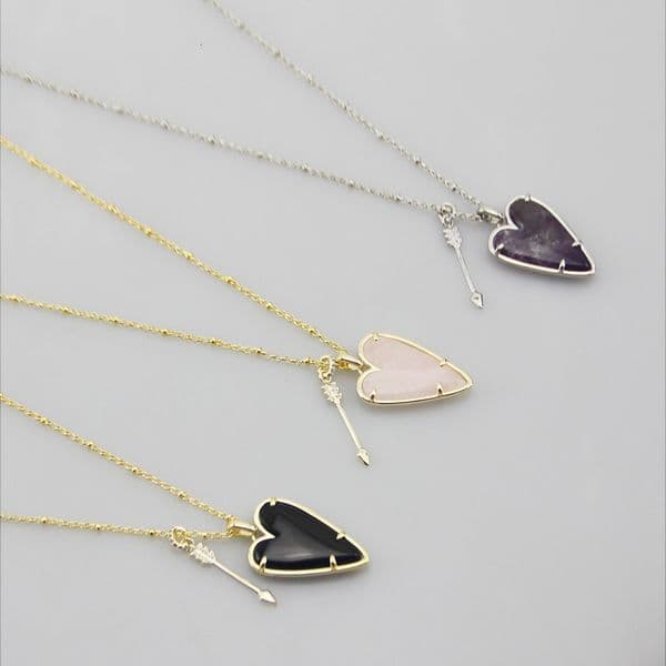 Designer- Kendrick Scott Instagram Texture Peach Heart Shaped Stone Short Necklace Neck Chain Collarbone Chain Stretchable