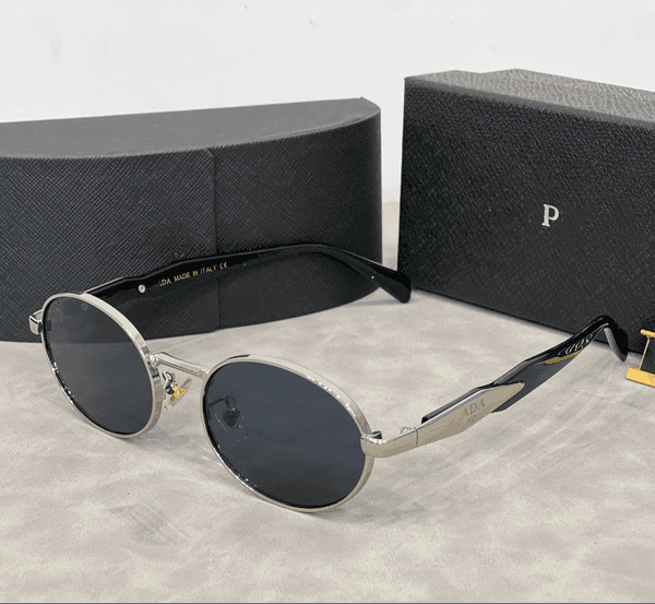 for beach outfit Designer Women luxury metals Sunglasses For Men letter sunglasses Eyeglasses Goggle Outdoor Beach trend With Box very nice