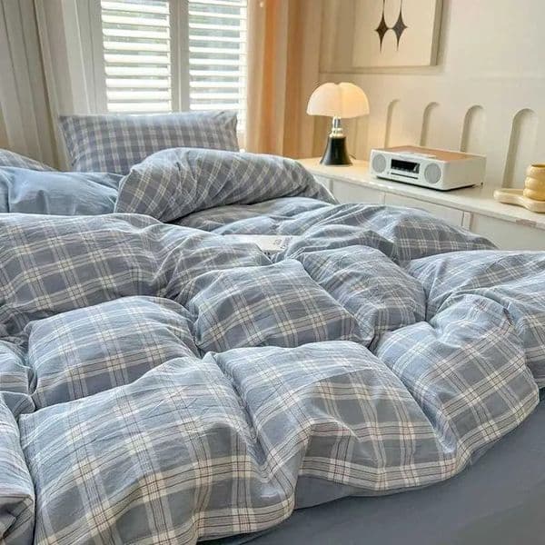 Bedding Sets 4Pcs Vintage French Printing Lace Ruffles Princess Set Milk Velvet Warm Quilt Cover Bed Skirt Bedspread Pillowcases GMO