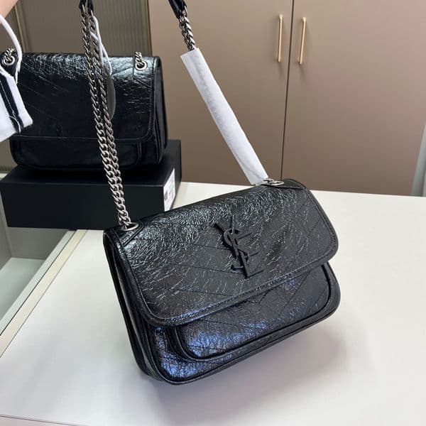 Designer bag women's shoulder bag crossbody bag leather bag classic flip chain luxury bag handbag mailman bag diamond patterned oil wax leather