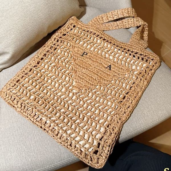 Beach Bag Straw Designer Bag Luxury Bag Outdoor Travel Large Capacity Summer Shopping Woven Bag Raffias Designer Bag Tote Bag Womens Lady Small Shoulder Bag