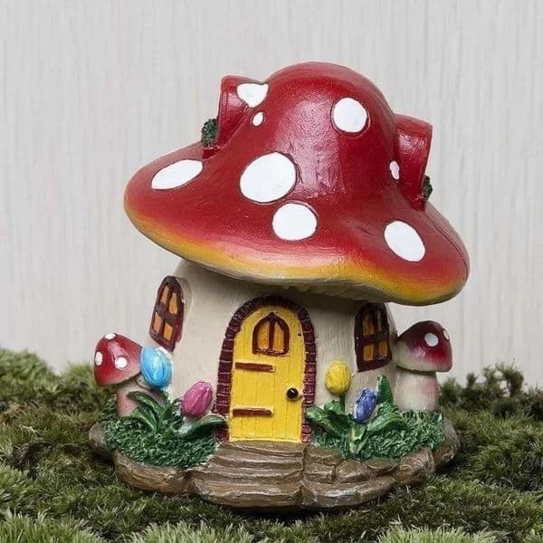 Mushroom House Mini Resin Outdoor Decoration Fairy Tale Garden Flower Potting Craft Home Decoration Gardening Garden Decoration 250523