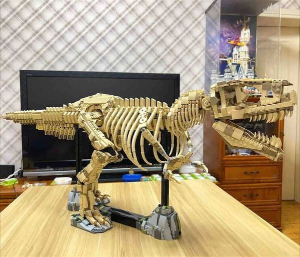 2026 New 2026 New Creative T-Rex Fossils Tyrannosaurus Rex Building Blocks Dinosaur World Park Toys For Kids Boys Birthday Gifts Toys C260326