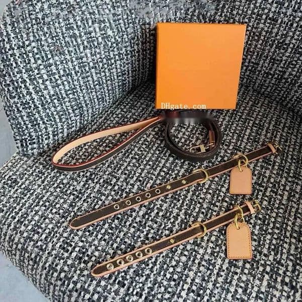 2026 New Designer Collars Leashes Set Classic Old Flower Pattern, Soft Padded Leather Dog perfume Collar With Adjustable cologne Rust-Proof Metal Buckle For S