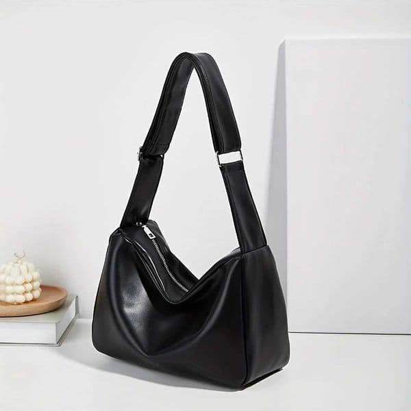 Soft leather niche minimalist work commuting tote bag for college students to carry to class as a shoulder bag or crossbody bag. XJ2520528