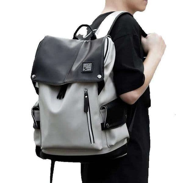 Designer Luxury High Quality Leather Men Business Laptop 15.6Inch Casual Travel Waterproof Backpack Mochilas For Teenagers