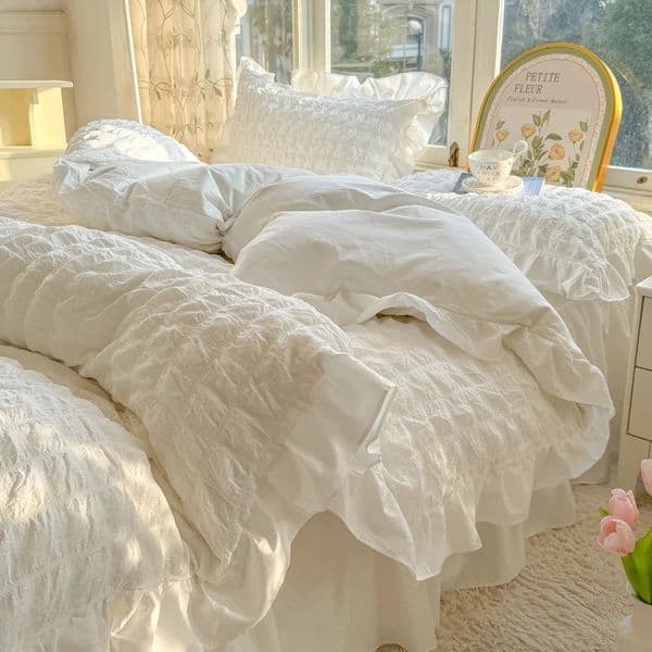 Korean Princess Style Lace Ruffles Bedding Set Skinfriendly Soft Seersucker Duvet Cover Bed Sheet Or Skirt Pillowcases 250529