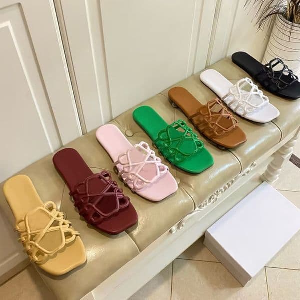 Petal Anagram Slides Rubber Flip Flops Designer Women Beach Slippers Leather Sandals Cut Out Walking Shoes Square Open Toe Flat Heel 772