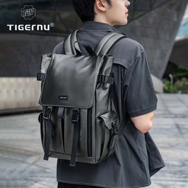 Designer Luxury Tigernu Fashion Men Korean Style Cool Knapsack Commuting Travel Backpacks 15.6 Laptop Backpack Male Bags