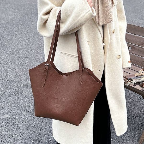 Fashion Retro Single Shoulder Stylish Niche Design Large Capacity Tote Bag Women's Commuting Versatile Handbag