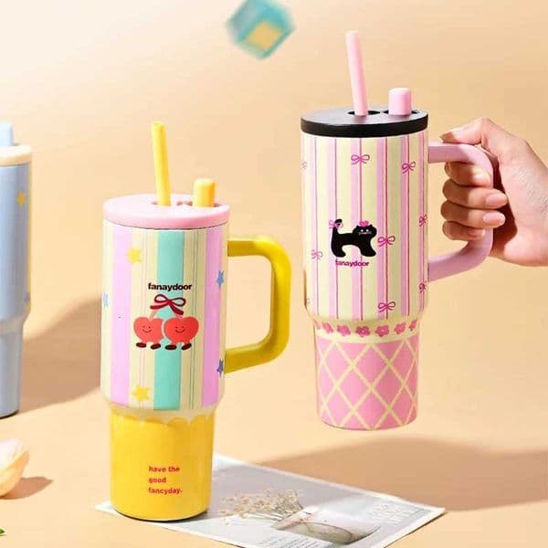 710ML Large Capacity Thermos Bottle With Handle Straw Insated 316 Stainless Steel Keep Cold Hot Big Water Cup H251201