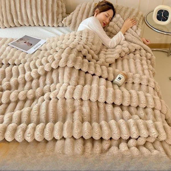 Ultra Soft Faux Rabbit Fur Throw Blanket Warm Plush Striped Blankets Conditioning Quilt Fluffy Throws for Couch Chair Sofa 251028