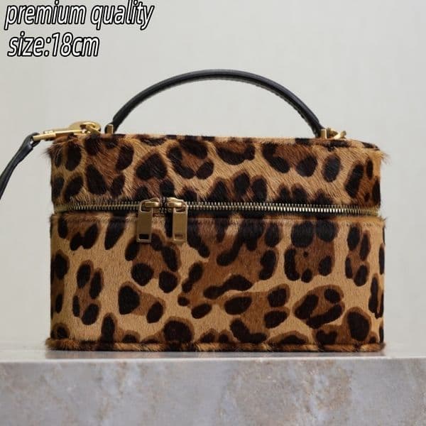 New Star Bags Fashion classic logo Studded wide shoulder strap bucket bag tote bag