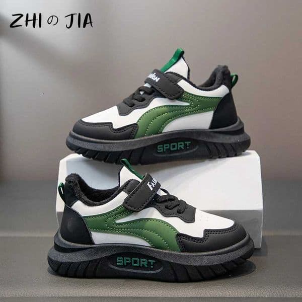 Winter Plush Shoes New Childrens Leather Casual Sneaker Outdoor Cold Resistant Warm Shoes Boys and Girls Running Footwear X251202
