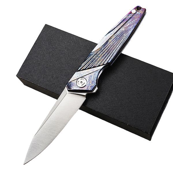 A1130 Flipper Folding Knife M390 Satin Blade Flame Pattern knife TC4 Titanium Alloy Handle Ball Bearing EDC Pocket Knives