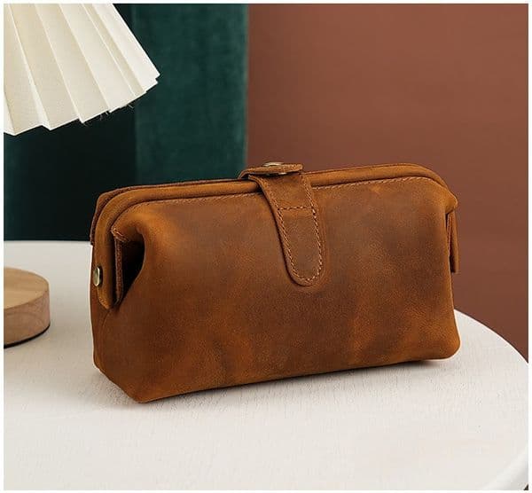 Luxury designer bag big lychee leather women's toiletry bag temperament lady makeup bag large capacity cosmetics Crazy Horse leather storage bag