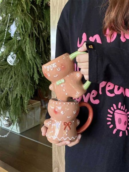 320ml Cute Cartoon Gingerbread man Ceramic Mug Couple Cup High Value Mug Breakfast Milk Coffee Mug Small Gifts H251202
