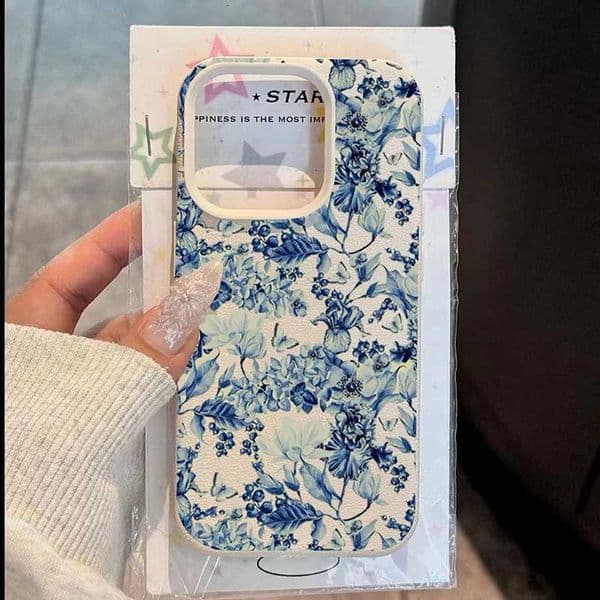 Blue And White Porcelain Flower Pattern Phone Case For iPhone 11 12 13 14 15 16 17 Pro Max XS X XR 16 Plus 16e Shockproof Cover Z251203