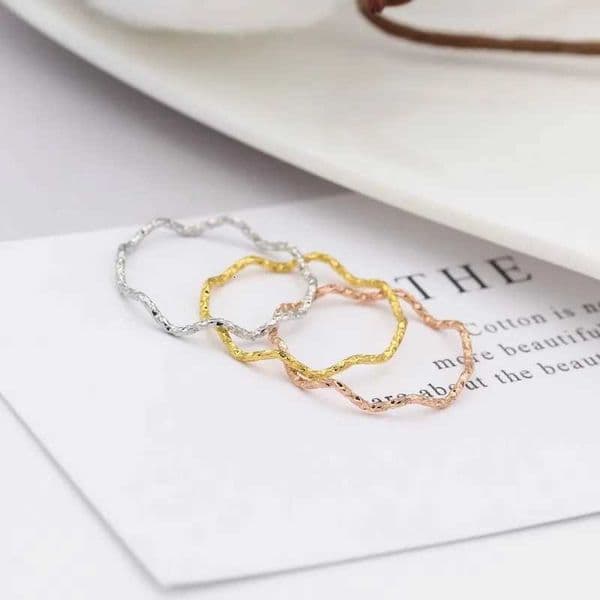 1mm Thin Stainless Steel Wave Design Ring Wedding Band for Women Girl Size 5-10XJ251202