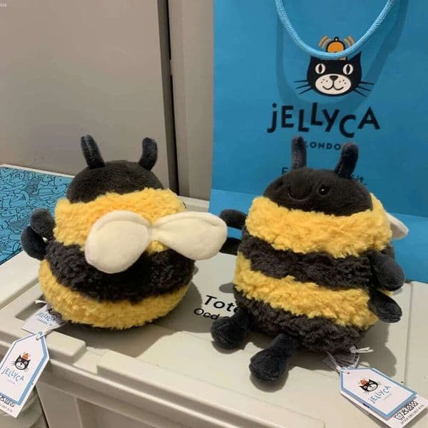 Dolls jellys Cat Albee Plush Children's plush toys hornet Soft Toy Bee body pillow Cute Soothing the Doll Gifts 0566