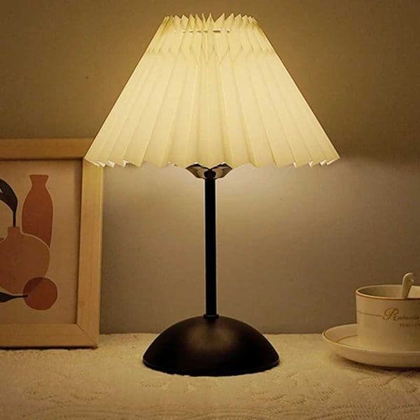 Nordic Bedroom Bedside Desk Lamp Home Fabric Lampshade Dining Bar Table Lamps USB Pleated Atmosphere Light Indoor Decoration Z251205