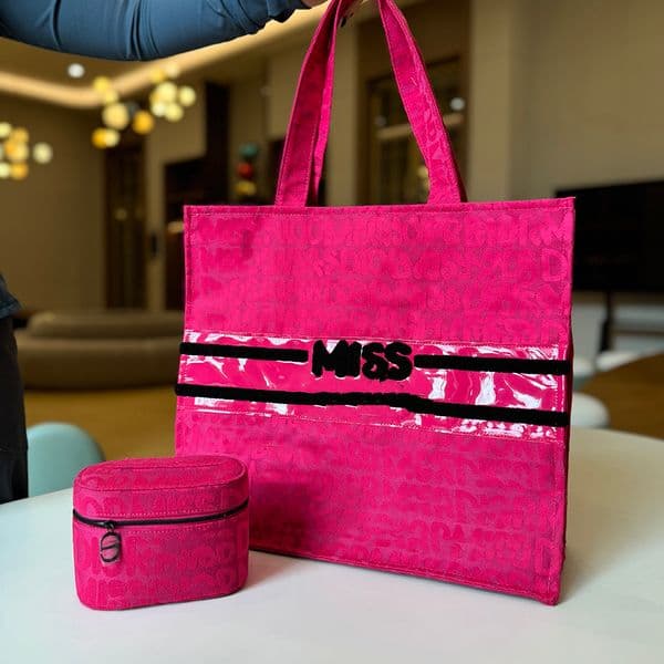 Designer Miss Classic Cosmetic Beauty Pouch Makeup Organizer Lipsticks Storage Case Shopping Tote Bag with Gift Box