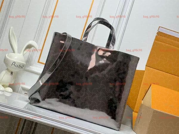 Luxury Designer Leather Satchel For Her Featuring Spacious Interior & Aesthetic Detailing