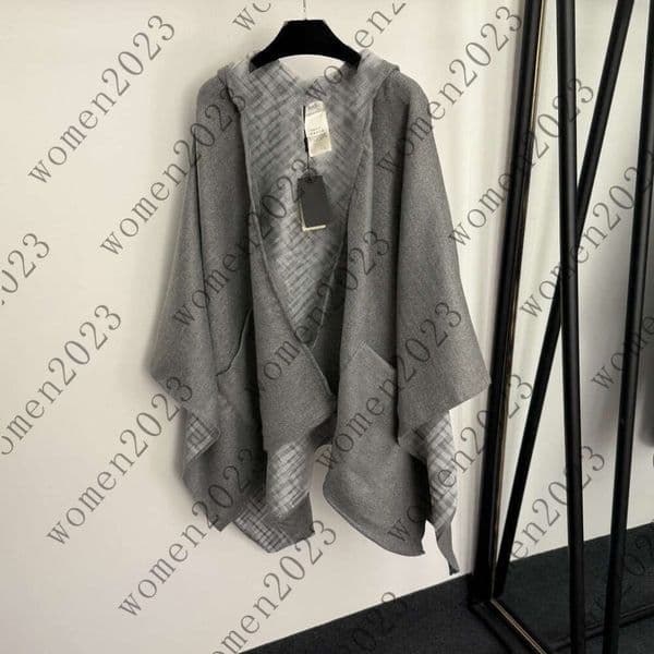 new Autumn Women's Cardigan Jacket Designer Style Women's Shawl Thickened Warm Suitable for Daily Wear Comfortable Casual Brand Letter Print Reversible Design
