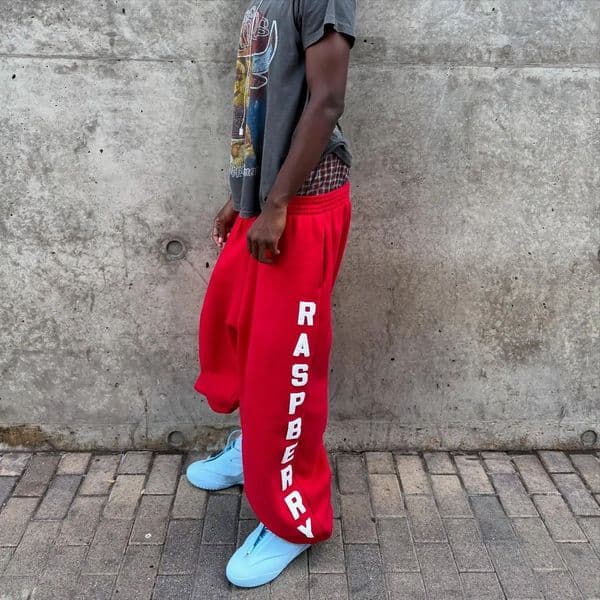 Harajuku Street Hip Hop Y2K Retro Sweatpants Camo Pattern Print Streetwear Men Unisex Casual Red Loose Pants Men Clothing 251205