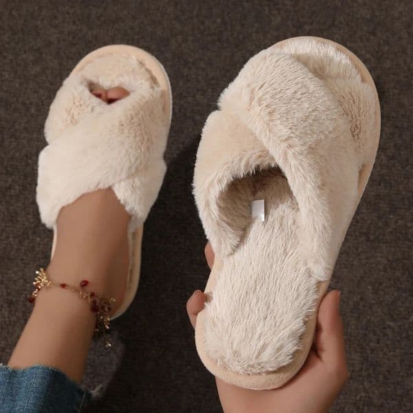 Cross Warm Fluffy Furry Slippers Women Lightweight Flat Heels Fur Slides Woman Autumn Winter Open Toe Non Slip Home Floor Shoes251203