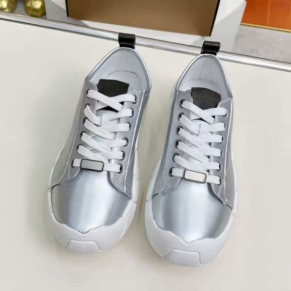 Casual shoes top designer shoes high-end casual shoes classic women's running shoes outdoor hiking shoes anti-slip breathable shoes wear-resistant training shoes