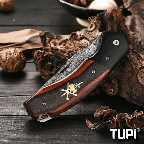 Damascus Steel Folding Pocket Knife tactical knife For Fruit Cutting, High Hardness Sharp knives Blade, Multi-Functional pocket knife Peel Knife, Household High