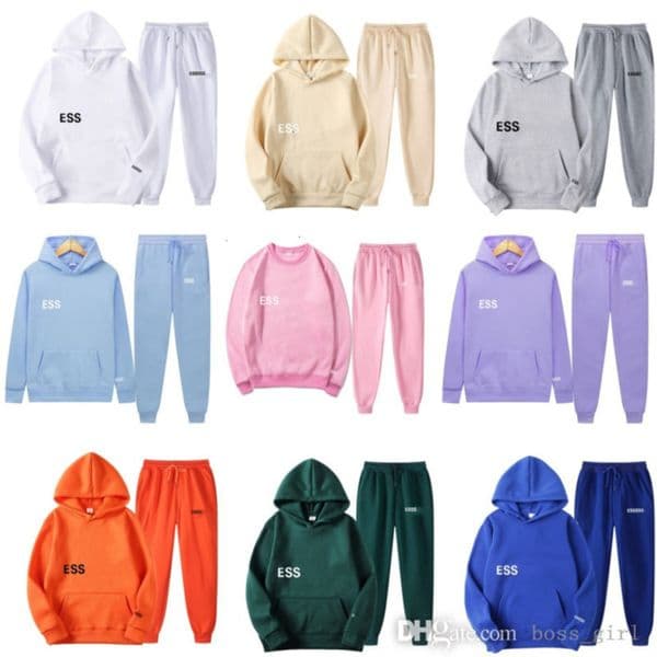 Women Tracksuits Two Pieces Set Designer 2026 New Fashion Brand Chest Printed Couple Hoodie Sweater Sport Suits Sportwear 30 ColoursW260422