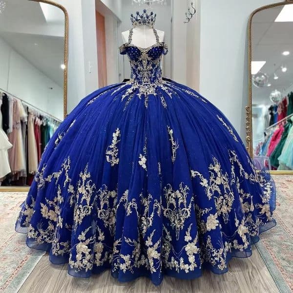 Modern Blue Quinceanera Dresses Off Shoulder Tulle Ball Gown with Appliques and Halter Neck Customized 15 Anos Princess Sweet 16 Birthday Dress