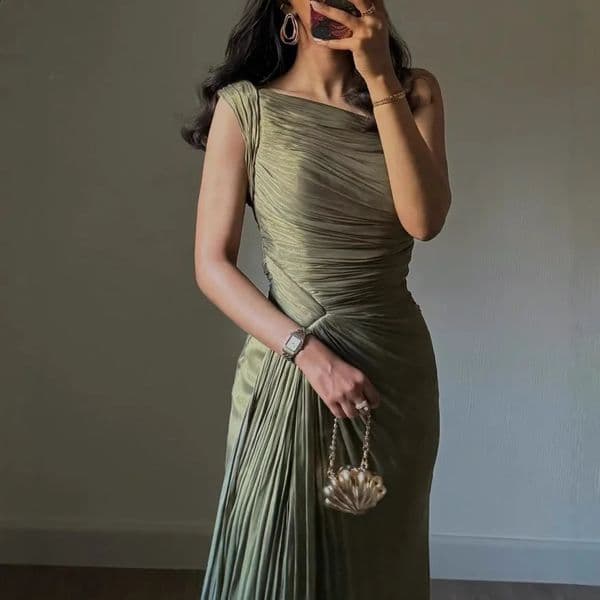 Autumn and Winter Corseted Pleated Evening Dress with Flowing Ribbons and Sparkling Details for Women in Dubai and Turkey 251201