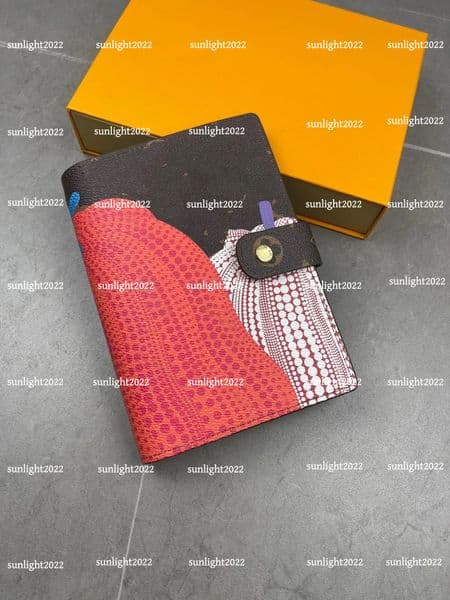 Large DESK AGENDA COVER Holders Memo Planner Men Women A5 Notebook Diary Luxury Designer Agendas Protective Case Card Passport Holder Wallet Desktop Notepad Covers