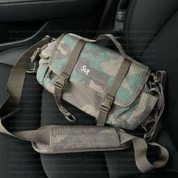 Top Supremebag Designer Bag Supremely Bag Supremeair Forcelarge Capacity Commuter Bag Mens Sports Crossbody Women Outdoor Casual Shoulder Handheld Tote Bag