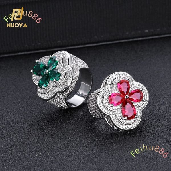 2025 new style Hiphop Jewelry White Gold Plated Four Leaf Diamond Ring Womens Trendy Bling Green Red Gemstone Flower Shape Iced Out Ring